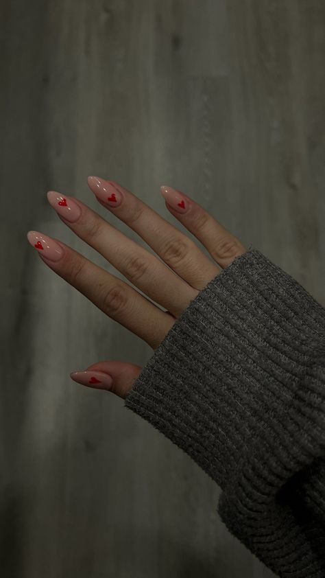 Almond Nails Short Valentines, Short Almond French Tip Nails Christmas, Nail February Ideas, Red French Valentine Nails, Almond Nails Designs Fall 2023, Dainty Valentines Nails, Almond Nails Designs Valentines Day, Biab Almond Nail, February Almond Nails