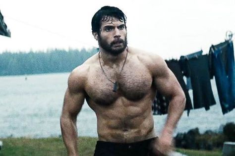 Henry Cavill Shirtless, Superman Workout, Superman Henry Cavill, Henry Cavill News, Celebrity Bodies, Univers Dc, Celebrity Workout, Kevin Costner, Clark Kent