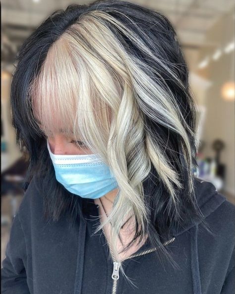 Black Hair With Strip Of Color, Black Hair Blonde Color Block, Front Split Dyed Hair, Single Blonde Streak In Hair, White Strip In Hair, Quarter Blonde And Black Hair, Blonde Streak In Front Of Hair One Side, Black White Split Hair, French Bob Money Piece