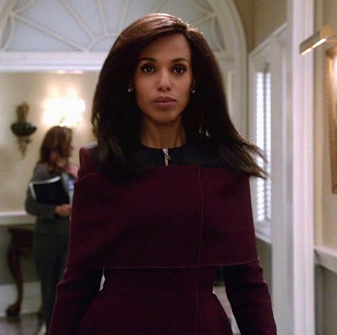 Olivia Pope Hair, Oliva Pope Aesthetic, Coprate Baddie, Olivia Pope Aesthetic, Olivia Pope Outfits, Scandal Olivia Pope, Corporate Dresses, Olivia Pope Style, Elegant Black Women