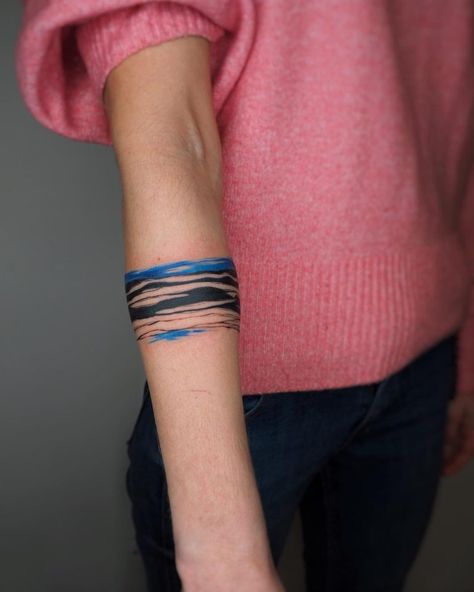 Abstract Band Tattoo, Abstract Armband Tattoo, Abstract Bracelet Tattoo, Abstract Tattoo Arm, Armband Tattoo Mann, Tattoo Ideas Meaning, Armband Tattoo Meaning, Stripe Tattoo, Wrist Band Tattoo