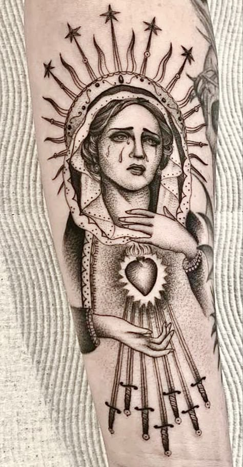 Madonna Tattoo, Virgen Mary Tattoo, Mother Mary Tattoos, Catholic Tattoos, Virgin Mary Tattoo, Traditional Tattoo Old School, Mary Tattoo, Cross Tattoo Designs, Creepy Tattoos