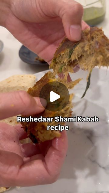 Farheen naz Vlogs 🇵🇰🇦🇺 on Instagram: "Reshedaar shami kabab recipe 

#shamikabab #recipe #pakistanifoodrecipe" Shami Kabab Recipe, Shami Kabab, Kabab Recipe, Pakistani Food, Yummy Comfort Food, Kebabs, Beef Recipes, Comfort Food, On Instagram