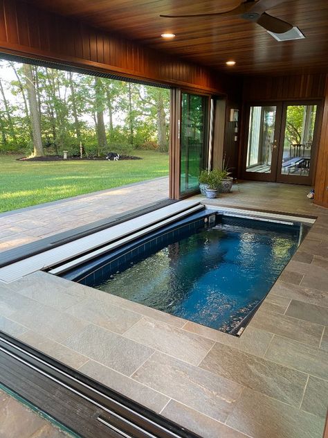 Endless Pool Indoor, Spa Pictures, Small Indoor Pool, Indoor Pool House, Swimming Pool Enclosures, Indoor Swimming Pool Design, Indoor Jacuzzi, Dream Backyard Pool, Indoor Pool Design