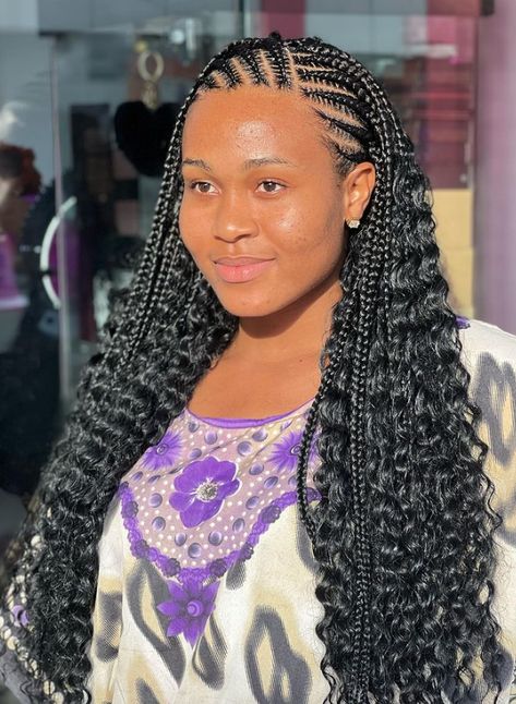 20 Attractive Natural Cornrow Braids Hairstyles For Black Women In 2022 - CurlsQueen Curled Hair With Braid, Half Cornrows, Tan Skin Blonde Hair, Braided Hairstyles For Black Women Cornrows, French Braid Hairstyles, Braided Cornrow Hairstyles, Braided Ponytail Hairstyles, Fulani Braids, Pretty Braided Hairstyles