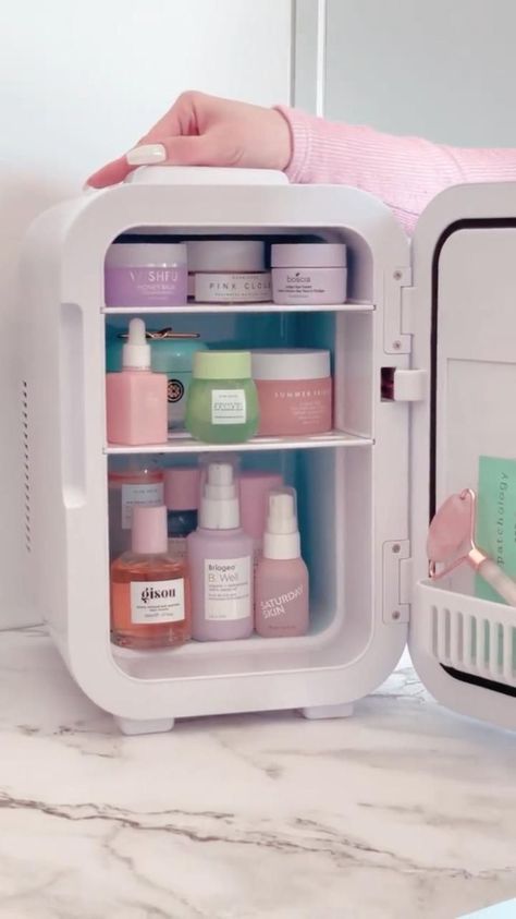 The LED Mirror Cosmetics Fridge in action Cosmetics Fridge, Skin Care Fridge, Organization Fridge, Fridge Organization Ideas, Classy Makeup, Clear Bins, Stackable Bins, Sephora Skin Care, Small Fridges