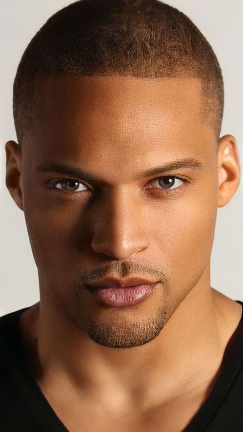 CLEO ANTHONY Cleo Anthony, Beauty Fair, Black Men Hairstyles, Men Hairstyles, Men Model, Light Skin, Mens Hairstyles, Black Men, Eye Candy