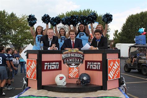 Homecoming Float PHSN Gameday Homecoming Floats Freshman, Tame The Tigers Homecoming Float, Homecoming Floats Football, Floats For Parade Homecoming, Float Building Homecoming, Homecoming Parade Float Ideas Theme Football, Hoco Floats Ideas, Football Homecoming Parade Float Ideas, Class Floats Homecoming