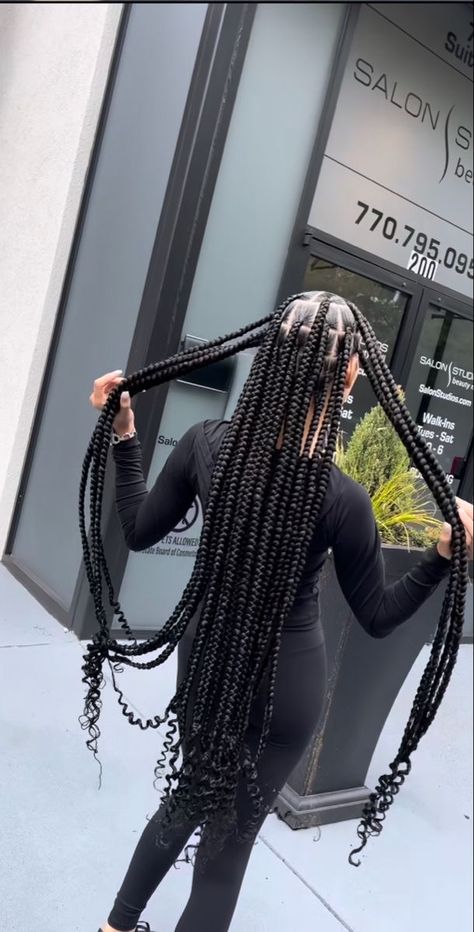 Long Coi Leray Braids With Color, Knotless Braids Accessories, 72 Inch Knotless Braids, Extra Long Jumbo Knotless Braids, Medium Size Braids Hairstyles, Large Knotless With Curly Ends, Large Knotless Braids With Curls, Jet Black Braids, Haircuts On Wavy Hair