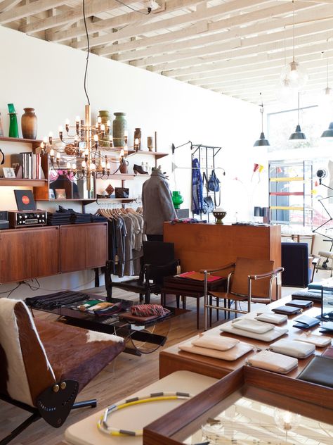 Dwell - This Silver Lake Shop Redefines the General Store Vintage Store Interior, Street Vendors, Inside Design, Store Interior, Public Spaces, Silver Lake, Interior Deco, Retail Space, Century Furniture