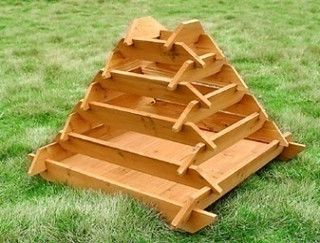 Pyramid Gardening Beds | The tiered garden planter is unique… | Flickr Pyramid Garden, Raised Vegetable Planter, Vegetable Planter Boxes, Pyramid Planter, Wooden Pyramid, Raised Garden Planters, Vegetable Planters, Herbs Garden, Tiered Garden