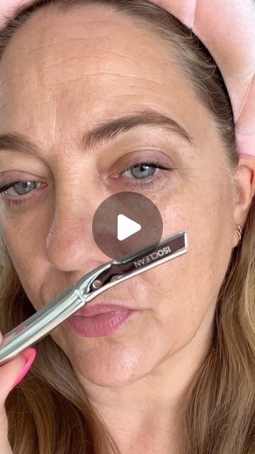 Sharon Harvey on Instagram: "AD/PR - At home dermaplaning has become more and more common and easy to do. If, like me, you prefer a more smoother, radiant complexion that is fuzz free,  then the video above should help. . Now, you don't need to add an oil to your face, and I never used to, but the older and more dry my skin has become, I prefer to add an oil first.  . On clean skin, use a clean Dermablade tool,  pull the skin taught, hold the blade at an angle and off you go. . It's so satisfying to see the hair and dead skin cells come off ( you will get better exfoliating results on dry skin) . My skin doesn't get irritated, there is no down time and I moisturise after. . Skin is left smooth and glowing, skincare sinks in better and make up applies  smoother, plus the hair does not grow Microplaning Face, Dermablading At Home, How To Dermaplane Your Face, How To Dermaplane At Home, Dermaplaning Before And After, At Home Dermaplaning, Home Dermaplaning, Menopausal Hair, Dermaplaning At Home