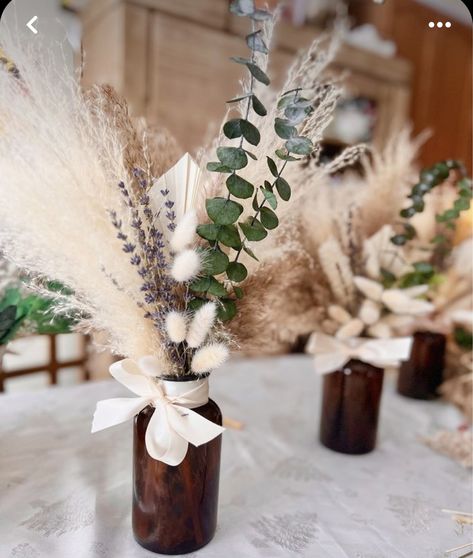 Pampas And Eucalyptus Wedding Centerpieces, Wedding Sign Dried Flowers, Pompadour Centerpieces, Boho Arch Floral Arrangements, Pompous Centerpieces, Dried Centerpieces Wedding, Eucalyptus And Pampas Grass Wedding, Pampas Centerpieces Wedding, Pampas Grass Centerpiece Wedding Ideas