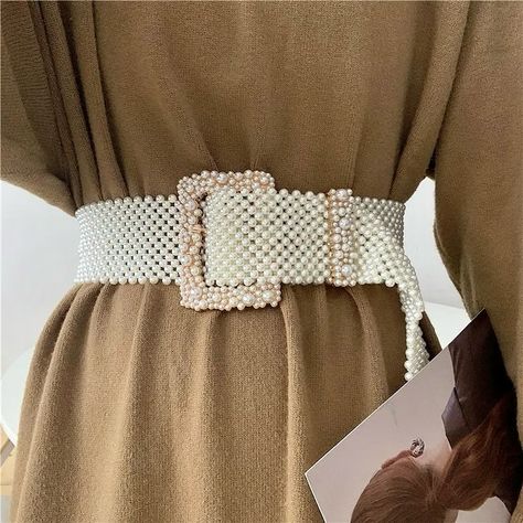 Who says a belt can’t make a difference? 🤍 The Wie Pearl Belt is proof that the smallest details can elevate your entire look. ⁣ ⁣ Whether you’re dressing up a flowy dress or cinching in a blazer, this statement piece adds just the right touch of elegance and edge. Ready to make your outfit stand out effortlessly?⁣ ⁣ #StyleStatement #PearlPerfection #ElevateYourLook #explorepage #EffortlessElegance Pearl Belts, Pearl Belt, Pullover Mode, Porto Rico, Fashion Belts, Girls Jewelry, Sweater Fashion, Beaded Chain, Belts For Women