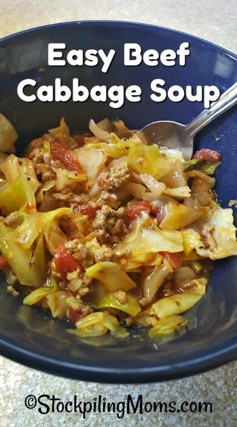 Easy Beef Cabbage Soup is so fulfilling, tasty and simple to make in less than 30 minutes! Applesauce Healthy, Hamburger Cabbage, Cabbage Hamburger Soup, Recipe Using Applesauce, Couscous Healthy, Beef Cabbage Soup, Easy Cabbage Soup, Hamburger Vegetable Soup, Recipes Protein