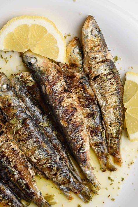 Stuffed Sardines Recipe, Greek Moussaka, Weston Price, Grilled Sardines, Grilled Fish Recipes, Sardine Recipes, Carnivore Recipes, Tinned Fish, Nourishing Traditions