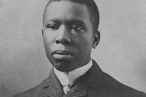 Paul Laurence Dunbar was born on June 27, 1872 to freed slaves from Kentucky. He became one of the first influential Black poets in American literature, and was internationally acclaimed for his dialectic verse in collections such as Majors and Minors (1895) and Lyrics of Lowly Life (1896). But the dialectic poems constitute only a small portion of Dunbar’s canon, which is replete with novels, short stories, essays, and many poems in standard English. In its entirety, Dunbar’s literary body is r Paul Laurence Dunbar, Poetic Techniques, Benjamin Banneker, James Weldon Johnson, Black Poets, Poetry Magazine, Poetry Foundation, American Poetry, Famous Poets