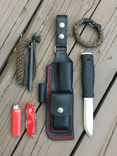 Knife Sheath Ideas, Mora Companion, Mora Knife, Mora Knives, Ferro Rod, Paracord Knife, Military Knives, Engraved Knife, Leather Craft Projects