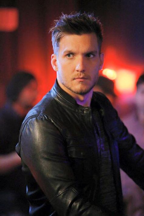 Scott Michael Foster, Chasing Life, Domino Effect, Crazy Ex Girlfriends, Drama Tv Series, Crazy Ex, Hottest Male Celebrities, Hot Actors, Male Portrait