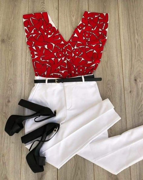 Mexican Professional Outfits, Outfit Mexicanos, Mexican Fashion Modern, Outfit Mexicano, Mexican Fashion, Mexican Outfit, Casual Chique, Classy Work Outfits, Professional Fashion