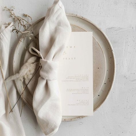 Elegant Modern Minimalist Wedding Flat Menu Invitation Napkins With Menu Cards, Neutral Wedding Table Setting, Montage Healdsburg, Minimalist White Wedding, Napkin Folds, Memphis Wedding, Wedding Aesthetics, Mediterranean Wedding, Wedding Tablescape