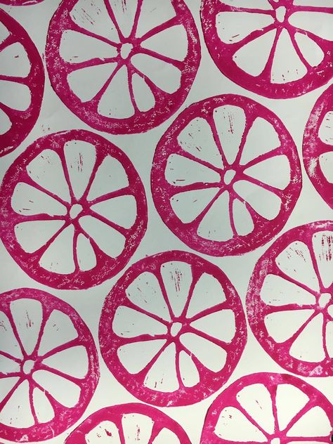 Lemon Lino Print Lino Printing Ideas Simple, Lemon Lino Print, Fruit Lino Print, Lino Print Simple, Lemon Linocut, Lino Print Ideas Simple, Dev Lemons, Textiles Sketchbook, Lemon Art