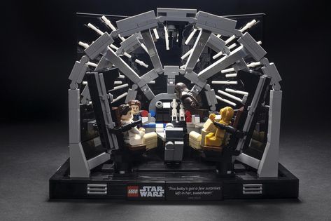 Millennium Falcon Cockpit Diorama Millennium Falcon Lego, Brick Lego, Brick In The Wall, Lego Creative, Space Projects, Lego News, Lego Space, Building Instructions, Lego Group