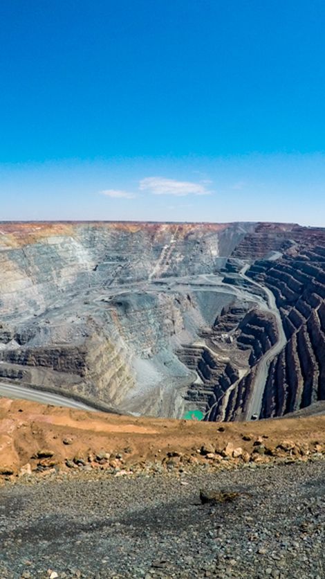 Mining Aesthetic, Open Pit Mining, Mining Engineering, Gold Mines, Australia Pictures, Open Pit, Geology Rocks, Gold Mine, Mining Equipment