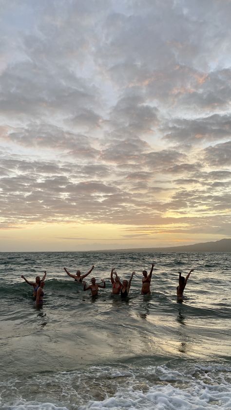 #healthy #sunrise #thatgirl Soul Tribe Aesthetic, Tribe Aesthetic, Sunrise Swim, Soul Tribe, 2024 Vision, Vision Board, Swimming