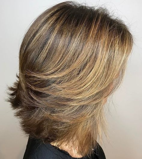 Medium Haircuts For Thick Hair, Medium Hairstyles For Thick Hair, Thick Hair Solutions, Hairstyles Straight Hair, Razored Haircuts, Haircuts Medium, Hairstyles For Thick Hair, Haircuts For Thick Hair, Thick Hair Styles Medium