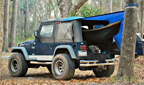 jeep and hammock camping Jeep Hammock Camping, Jeep Hammock, 2 Door Jeep, Backpacking Hammock, Tj Wrangler, Camping 101, Jeep Camping, Jeep Mods, Wrangler Jeep