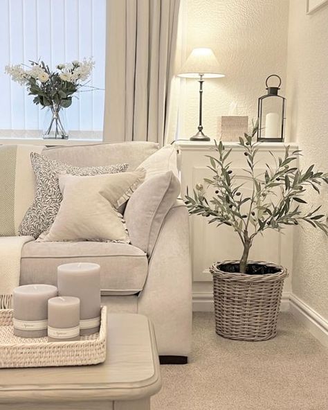 Cosy Lounge Lighting, Home Decor Cushions, Neutral Lounge Decor, The White Company Living Room, White Company Living Room, Small Lounge Decor, White And Cream Living Room, Small Neutral Living Room, White And Beige Living Room