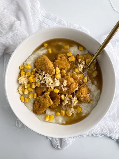 Healthy, Gluten-Free, Low-Carb KFC Famous Bowl – the mick's kitchen. Cheese Gravy, Famous Bowl, Kfc Famous Bowl, Corn Mash, Almond Flour Bread, Cauliflower Mashed Potatoes, Kfc Chicken, Healthy Version, Popcorn Chicken