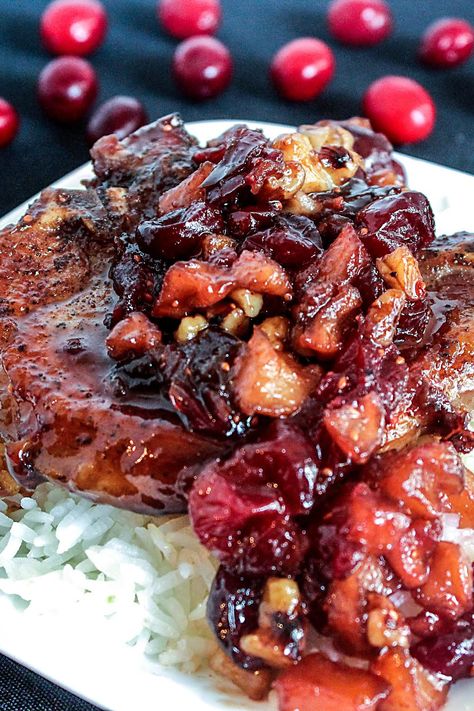 Apple Cranberry Pork Chops, Apple Cranberry Pork Tenderloin, Pork With Cranberry Sauce, Pork And Apple Cider Recipes, Pork Apple Crockpot, Christmas Pork Chops, Cranberry Apple Pork Chops, Cranberry Apple Pork Tenderloin, Cranberry Apple Relish