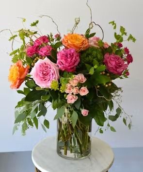 Easter Flowers & Plants Designs - Ah Sam Floral Co. - San Mateo, CA, Palo Alto, CA Yard Flowers, Soft Pink Roses, Summer Flower Arrangements, Tall Glass Vase, Green Hydrangea, Flower Vase Arrangements, Flower Arrangements Simple, Flower Arrangements Diy, Fresh Flowers Arrangements