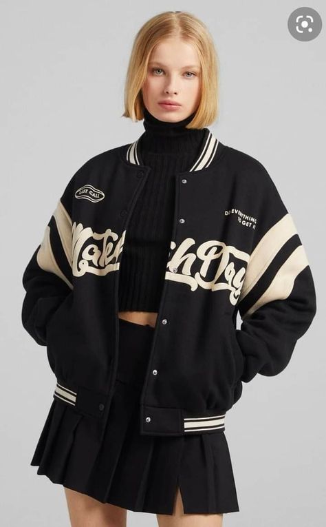 Vintage Letterman Jacket Outfit, Letterman Jacket Ideas, Letterman Jacket Outfit, Bershka Jacket, Prom Jacket, Senior Jackets, Varsity Jacket Outfit, Cotton Jackets Women, Womens Sweatshirts Fashion