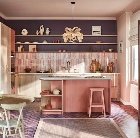 Calming Kitchen, Earthy Kitchen, Kitchen Color Trends, Kitchen Colours, Bespoke Kitchen Design, Award Winning Kitchen, Purple Kitchen, Oak Kitchen, Kitchen Storage Solutions