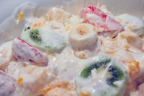 Coconut Milk Fruit Salad Dairy Free Fruit Salad, Fruit Salad With Whipped Cream, Whipped Coconut Milk, Coconut Milk Whipped Cream, Thanksgiving Fruit, Whipped Cream Desserts, Milk Fruit, Dressing For Fruit Salad, Tropical Food