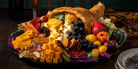 Cornucopia meets charcuterie with this updated version of a classic. We made sure to include lots of Sargento® Cheese to this horn o plenty. Horn Of Plenty Charcuterie, Cornucopia Charcuterie Board Ideas, Thanksgiving Cornucopia Charcuterie, Bread Cornucopia How To Make, Cornucopia Charcuterie Board, Cornucopia Charcuterie, Bread Cornucopia, Fall Appetizer Recipes, Appetizer Boards