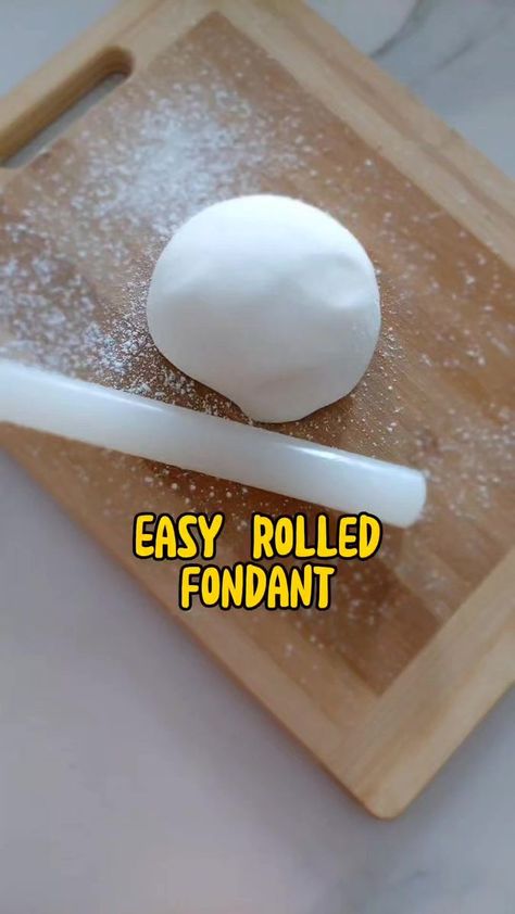 EASY ROLLED FONDANT RECIPE👇🏼 This homemade fondant from scratch is so easy😊 Ingredients: 3 tbsp cold water 1 tsp unflavored gelatin 3 cups icing sugar 1 tsp gummix or xanthan gum 1 tbsp vegetable shortening *You can add clear vanilla or lemon essence for flavoring Corn starch and extra veg shortening for kneading *GUMMIX---back home I am using peotraco brand. If ever you can't find gummix, you can substitute glycerin. In gelatin mixture, just add 2 tbsp of cold water, 1 tsp gelatin let it blo Rolled Fondant Recipe, Gumpaste Recipe, Homemade Fondant, Vegetable Shortening, Fondant Recipe, Rolling Fondant, Unflavored Gelatin, Candy Recipes Homemade, Icing Sugar