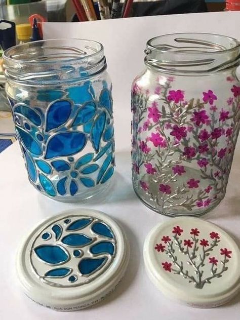 Art Craft Room, Kids Craft Projects, Aesthetic Craft, Glass Aesthetic, Glassware Crafts, Craft Food, Glass Painting Patterns, Crafted Gifts, زجاج ملون