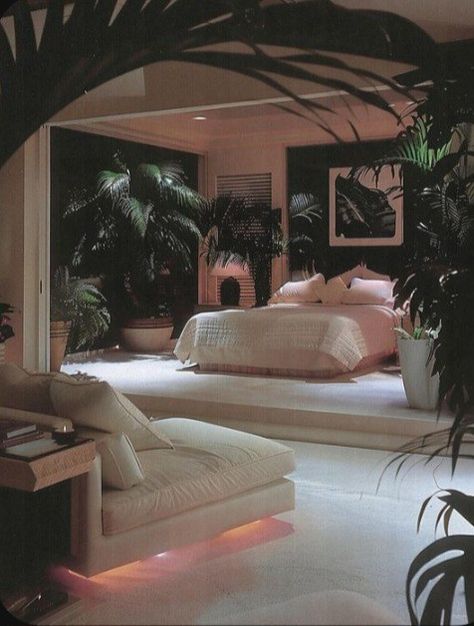 80s Apartment, Miami Penthouse, 1980s Interior, 90s House, 80s Interior Design, 80s House, Miami Apartment, 80s Home, 80s Interior