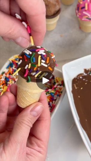 Cone Cake Pops, Forrest Frank, Ice Cream Cone Cake Pops, Donut Hole Recipe, Grandma Camp, Daisy Cupcakes, Cone Cake, Ice Cream Crafts, Ice Cream Cone Cake