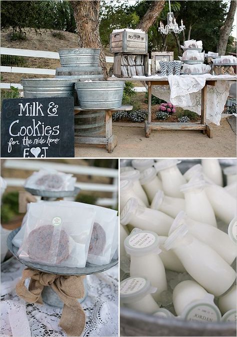 Cookie Bar Wedding, Cookie Buffet, Wedding Food Display, Cookie Display, Dessert Bar Wedding, Cookie Table, Cookie Bar, Milk And Cookies, Wedding Display