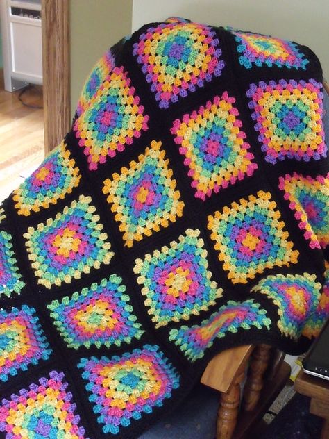 Bright Crochet Blanket, Granny Square Baby Blanket, Crochet Square Blanket, Crochet Granny Square Afghan, Granny Square Crochet Patterns Free, Crochet Bedspread Pattern, Crochet Afgans, Crochet Blanket Afghan, Crochet Quilt