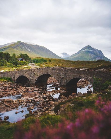 Scotland Aesthetic, Glencoe Scotland, Scotland Landscape, Scottish Countryside, Scotland Forever, The Isle Of Skye, Old Bridge, England And Scotland, Isle Of Skye