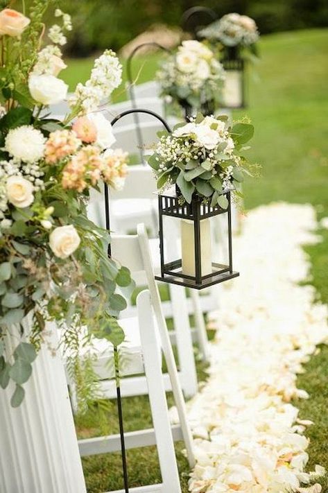 Hanging lantern wedding decor Outdoor Wedding Lanterns, Wedding Aisles, Lantern Wedding, Lantern Decor Wedding, Wedding Isles, Wedding Week, Wedding Lanterns, Ceremony Flowers, Aisle Decor