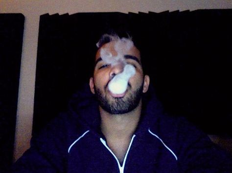 ♦ℬїт¢ℌαℓї¢їøυ﹩♦ Old Drake, Drake Photos, Drake Ovo, Drake Drizzy, Mood With Bae, Drake Graham, Aubrey Drake, Rap Aesthetic, J Cole