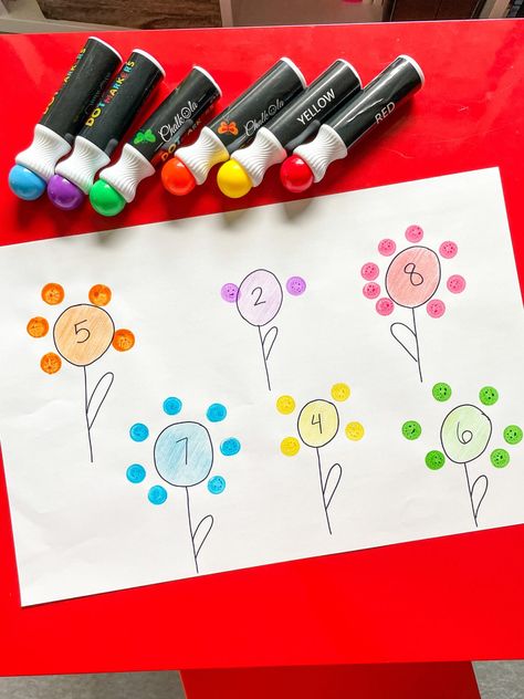 Dot Marker Art, Spring Preschool Activities, Dot Marker Activities, Flower Children, Homeschool Preschool Activities, Playful Learning, Preschool Planning, Toddler Arts And Crafts, Spring Preschool