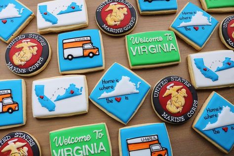 @madisflourshoppe on Instagram: “That little U-Haul truck is so cute I can’t take it 😍 Going away cookies for a marine moving from CA to VA 🚚📦 #movingcookies…” Cookies That Travel Well In The Mail, Moving Out Of State Party Ideas, Moving Cookies Decorated, Bon Voyage Cookies Decorated, Vasectomy Cookies, Moving Cookies, U Haul Truck, Moving Overseas, Moving Truck